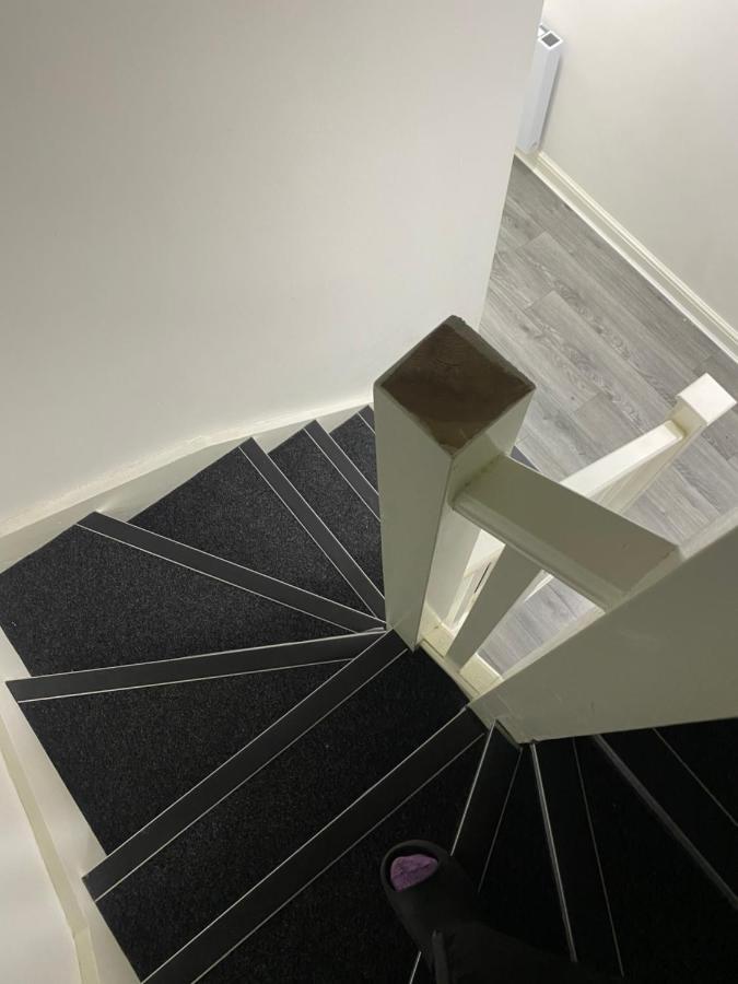 The Wells Apartment 2 Birmingham Esterno foto