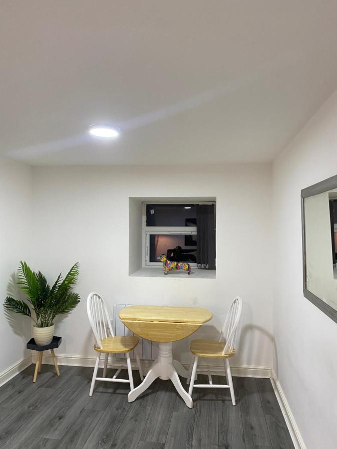 The Wells Apartment 2 Birmingham Esterno foto